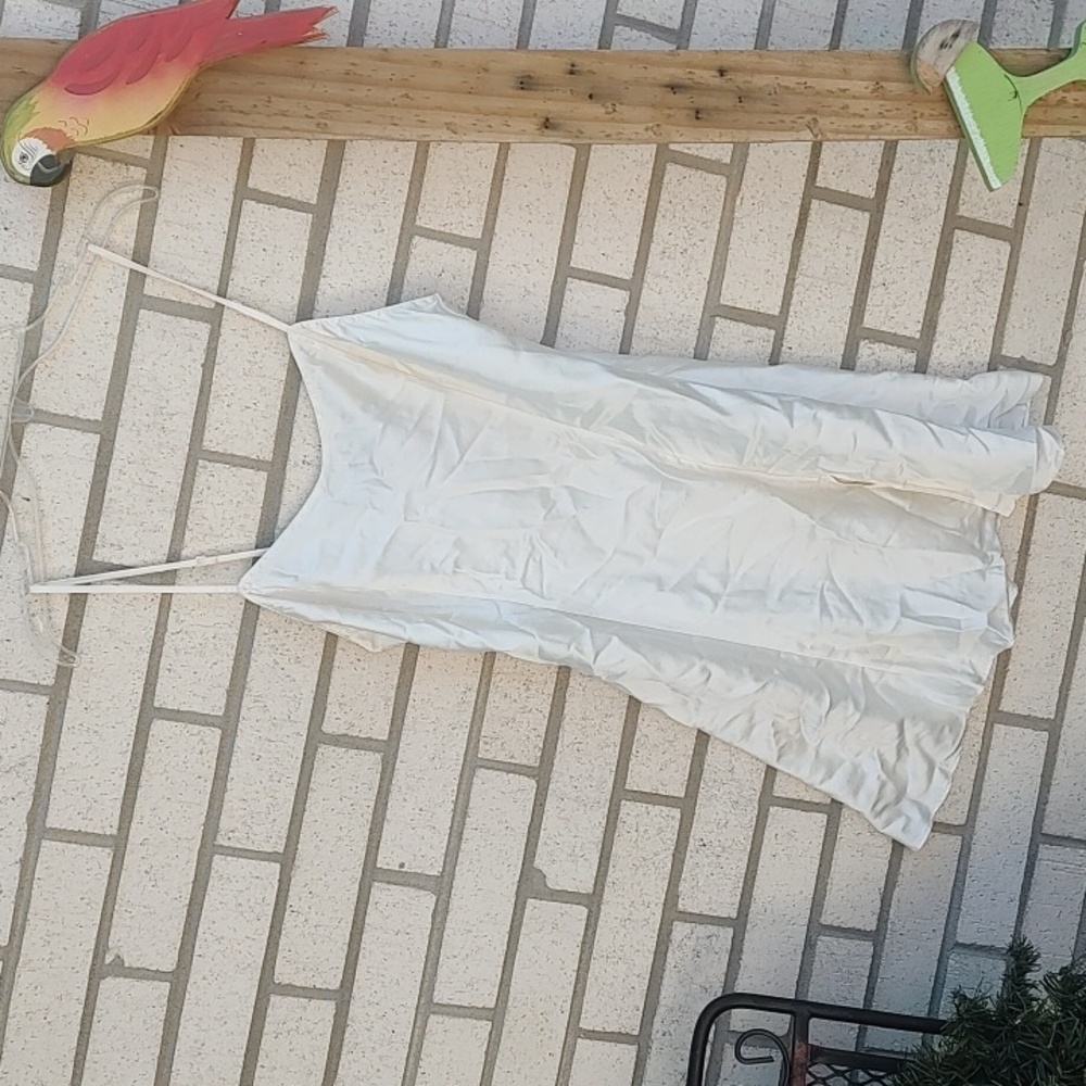 White Slip - Picture 4 of 9